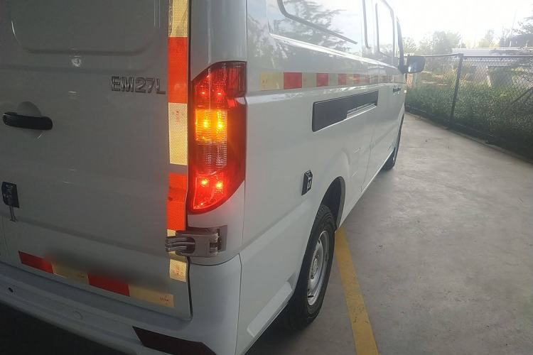 Used Dongfeng Yufeng EM27 2024 EM27L Henan Lidong 41.472 kWh
