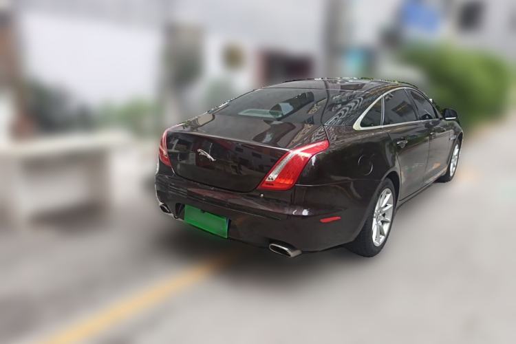 Ojetý Jaguar XJ 2011 XJL 3.0 Panoramic Business Edition