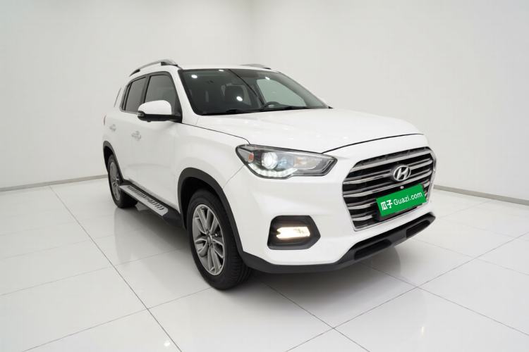 Used Hyundai ix35 2018 2.0L Automatic 2WD Zhiyong·Changxiang Edition Front Right 45 Deg