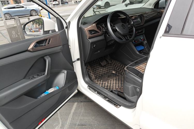 Used Volkswagen Tharu 2021 280TSI Two-Wheel Drive Comfort Edition Driver Seat