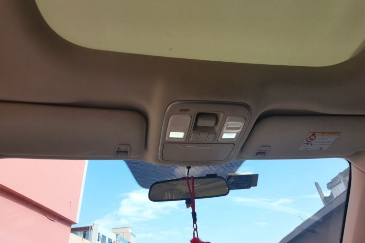 Used Geely Auto Emgrand X7 Sport 2018 1.8TD Automatic Two-Wheel Drive Smart Connect 4G Internet Edition