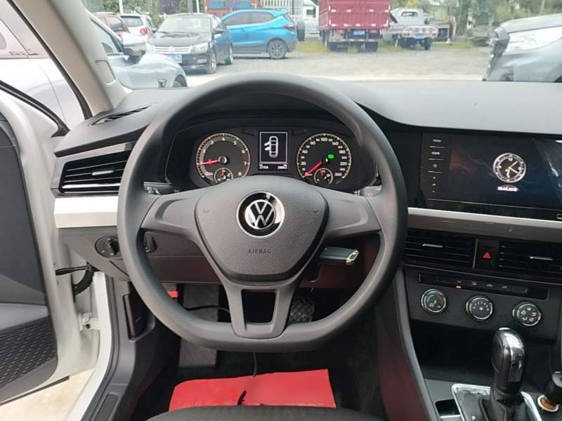 Used Volkswagen Bora 2021 1.5L Automatic Fashionable Smart Connectivity Version — 10
