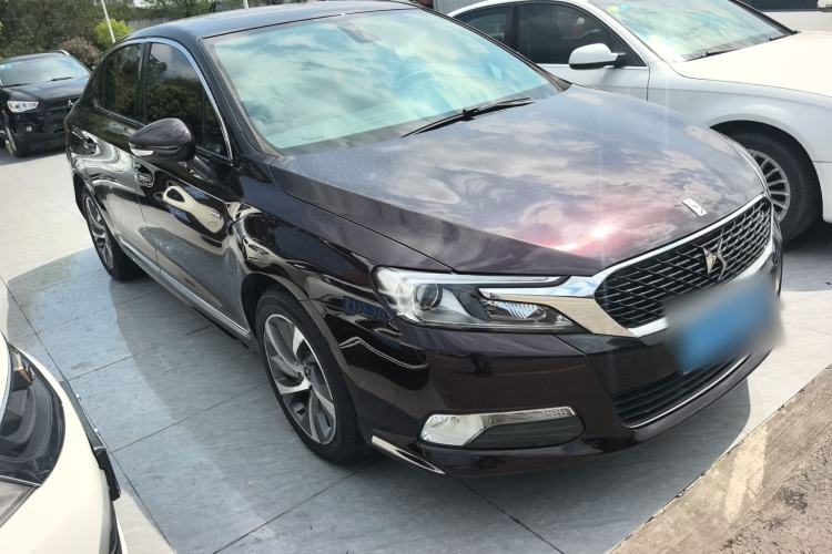 Used DS 5LS 2016 1.6T Elegant Edition THP160
