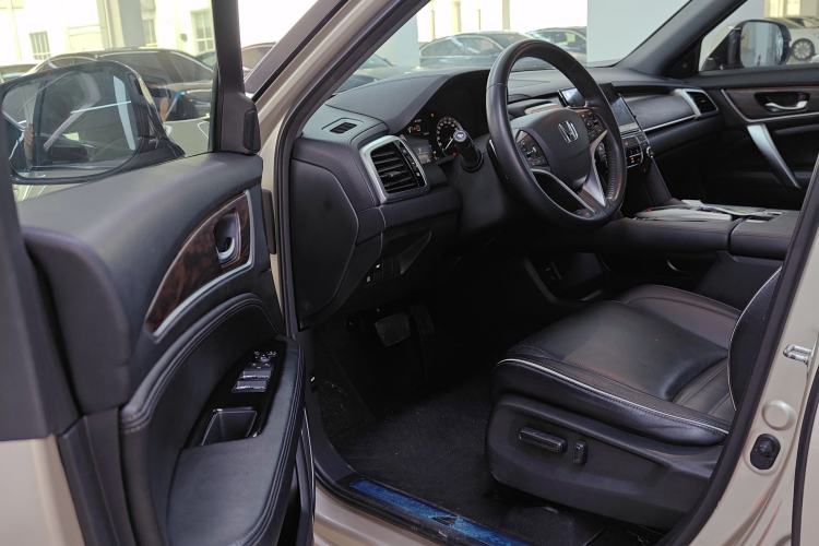 Used Honda UR-V 2017 370TURBO 2WD Prestige Edition China V
