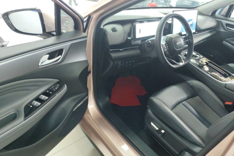 Used AION S Plus 2022 70 Intelligent Edition
