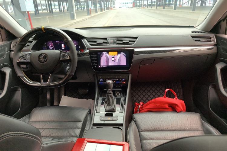 Used Skoda Superb 2022 TSI330 DSG Luxury Edition
