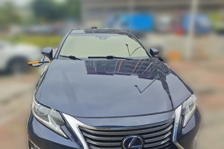 Used Lexus ES 2015 300h Comfort Edition