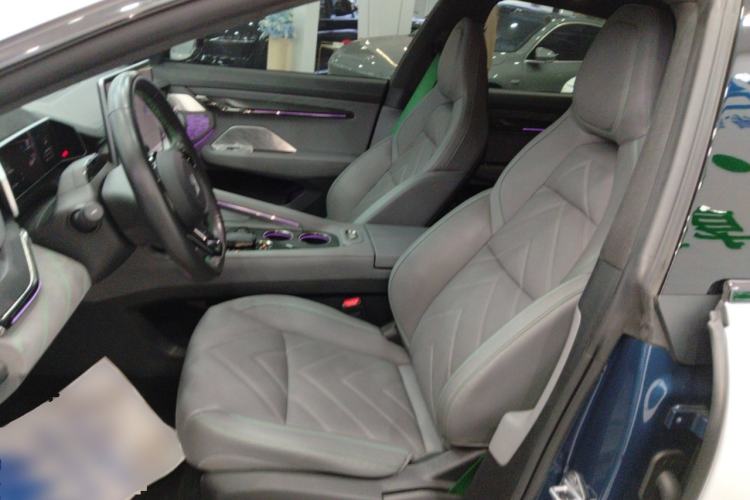 Used Zeekr 001 2023 WE Edition 86 kWh Left Front Seat