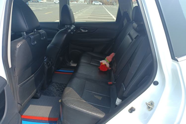 Used Nissan X-Trail 2020 2.0L XL ITS CVT 2WD SmartConnect Comfort Edition Left Rear Seat