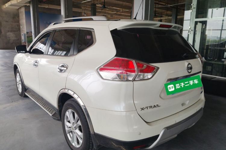 Used Nissan X-Trail 2015 2.0L CVT Comfort MAX Edition 2WD
