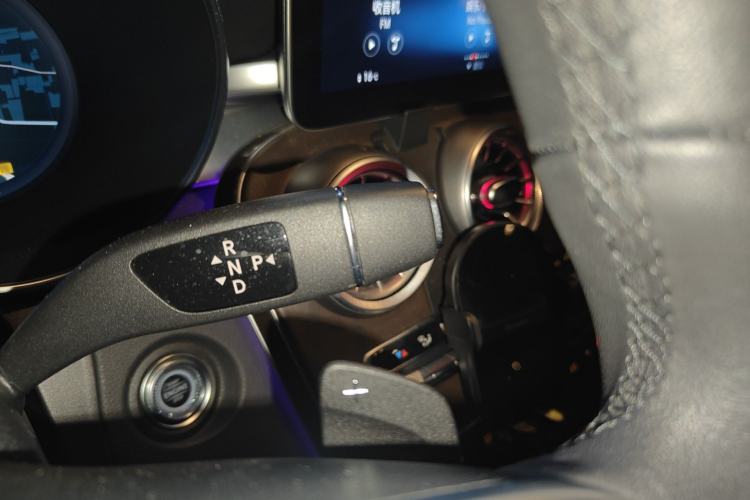 Used Mercedes-Benz GLC 2020 Facelift GLC 300 L 4MATIC Dynamic Edition Gear Lever