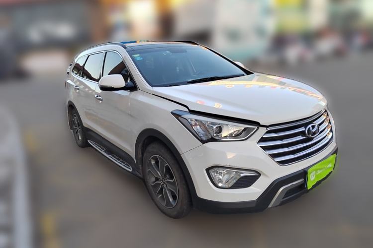 Used Hyundai Grand SantaFe 2013 3.0L 7-Seater Four-Wheel-Drive Comfort Edition
