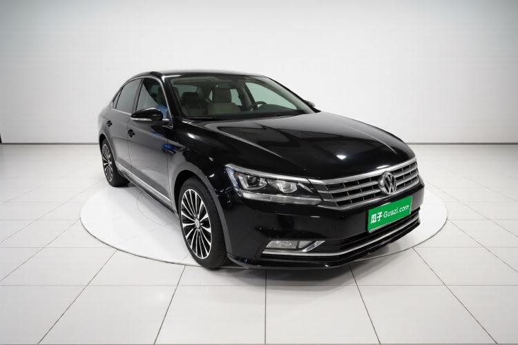 Used Volkswagen Passat 2016 380TSI DSG Prestige Edition

