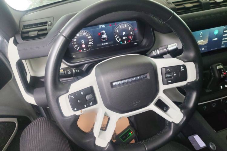 Used Land Rover Defender 2020 110 P400 Dark Special Edition Steering Wheel