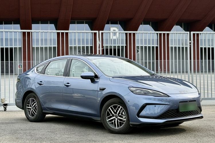 Used BYD Seal 05 DM-i 2025 DM-i Intelligent Drive 120KM Flagship Model Exterior 2