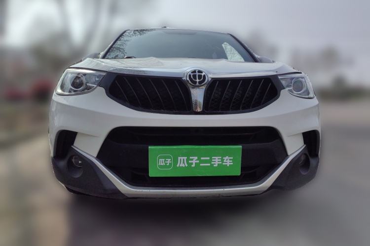 Used Brilliance V3 2015 1.5L Manual Smart Version
