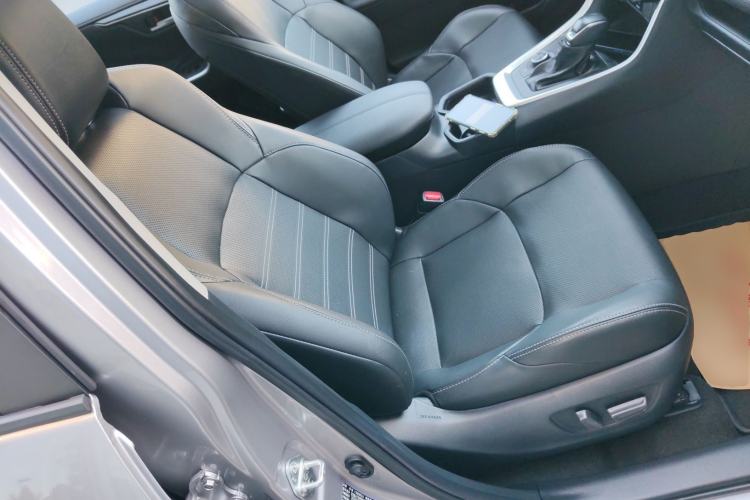 Used Toyota Wildlander 2023 Dual-Motor 2.5L E-CVT Four-Wheel Drive Prestige Edition