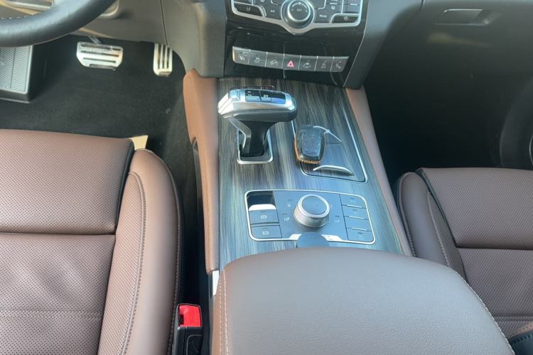 Used Haval H9 2017 2.0T Gasoline 4x4 Premium 5-Seater
