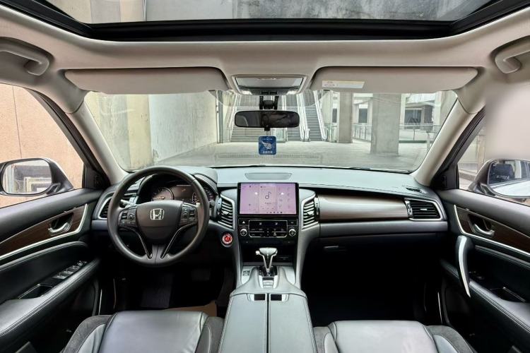 Used Honda Avancier 2017 240TURBO Two-Wheel Drive Luxury Edition Interior 3