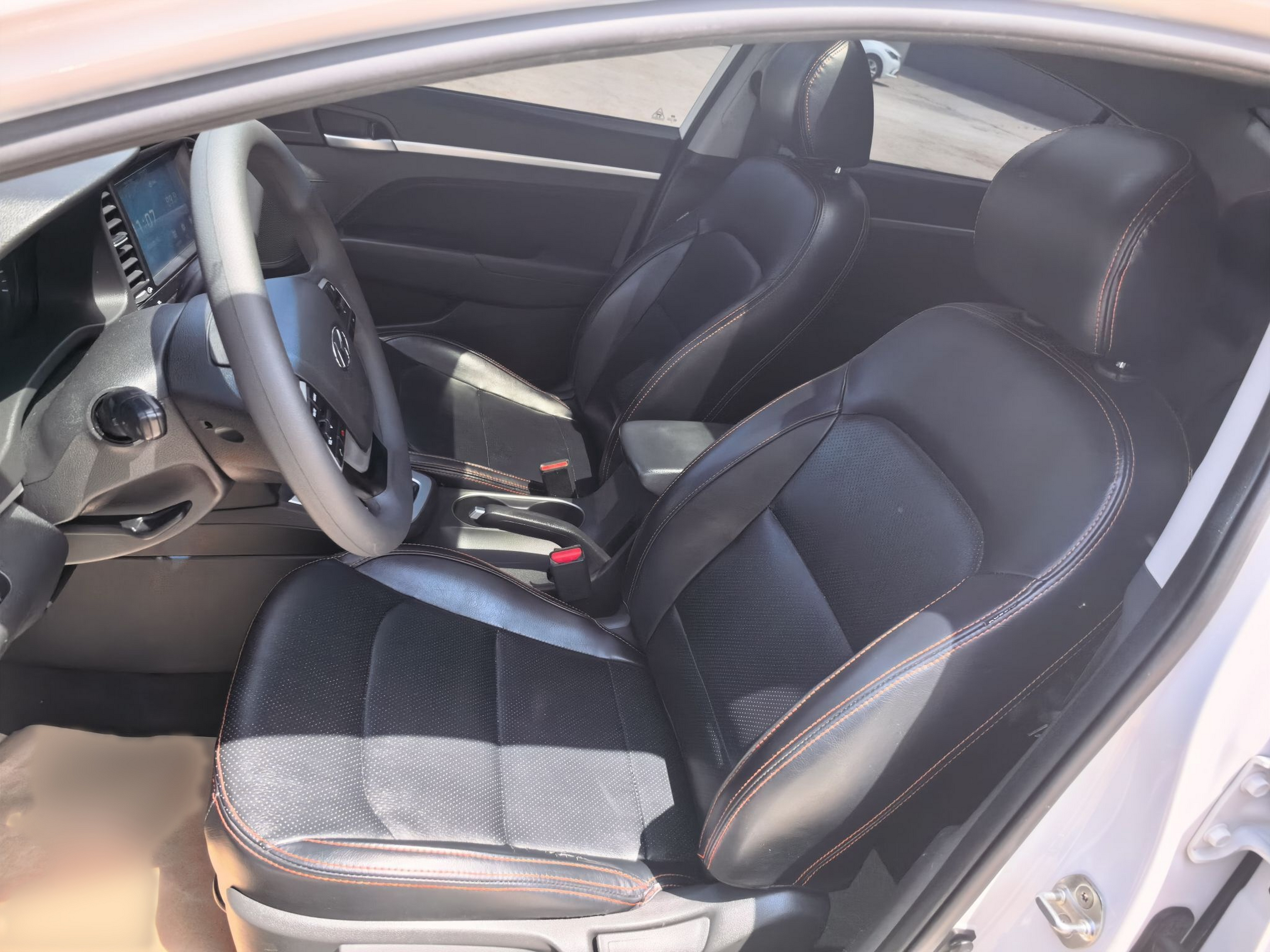 Interior delantero