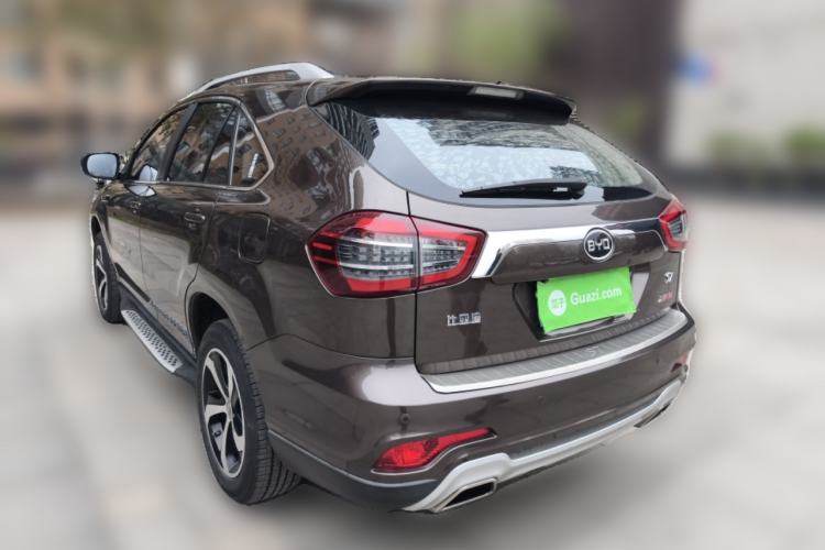 Used BYD S7 2017 2.0T Automatic Luxury Model