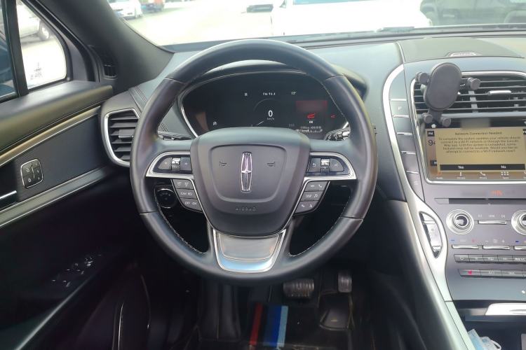 Used Lincoln Nautilus 2019 2.0T Two-Wheel Drive Luxury Edition China VI Standard
