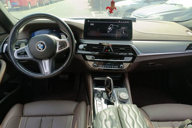 Used BMW 5 Series 2021 530Li Luxury Edition M Sport Package
