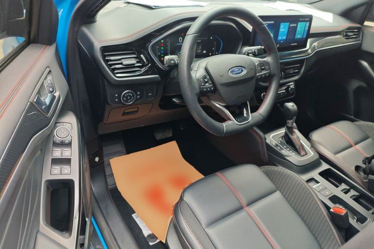 Used Ford Focus 2022 Sedan EcoBoost 180 Automatic ST Line
