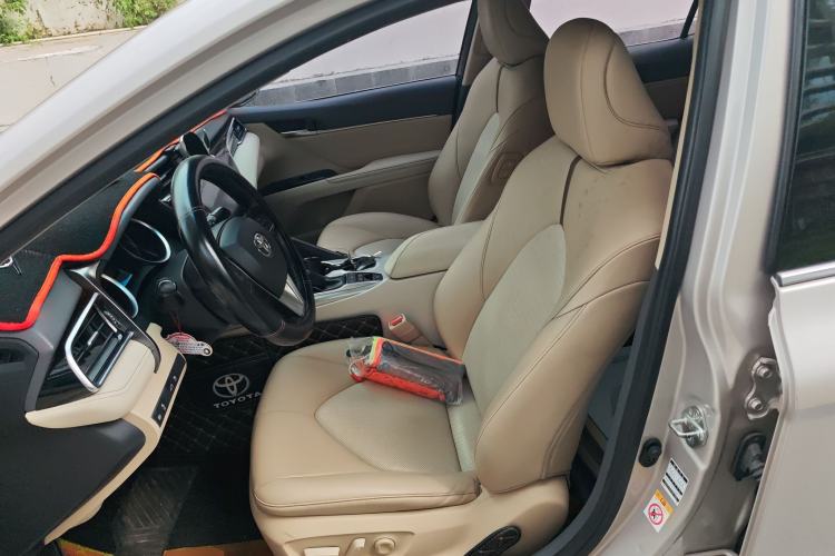 Used Toyota Camry 2018 Dual-Engine 2.5 HG Luxury Edition
