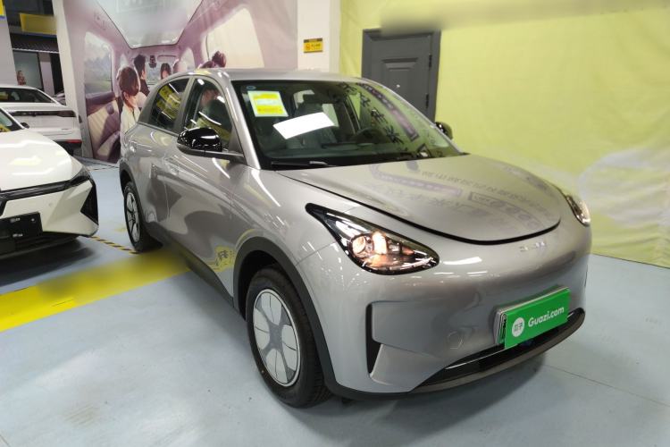 Used Geely Galaxy Geome 2026 Model 310km Youth Edition Front Right 45 Deg