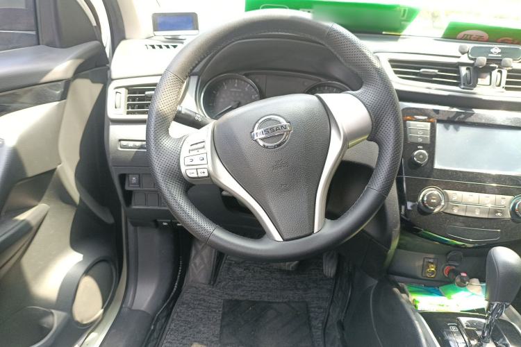 Used Nissan Qashqai 2016 2.0L CVT Elite Edition