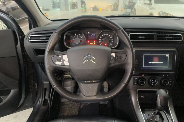 Used Citroen C4 Sega 2016 1.6L Automatic Luxury Model Steering Wheel