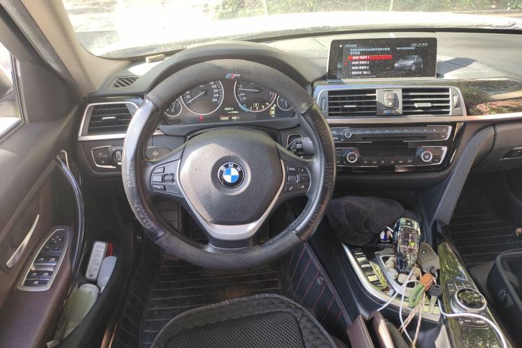 Used BMW 3 Series 2019 320Li Fashion Model Steering Wheel