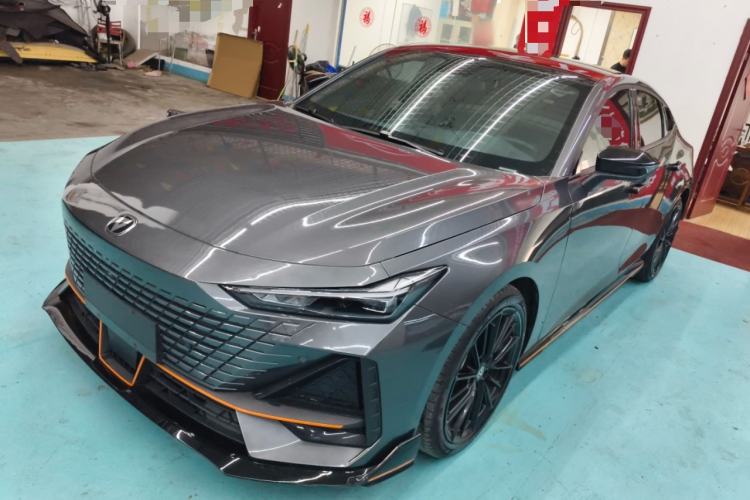 Used CHANGAN UNI-V 2022 1.5T Sport Edition