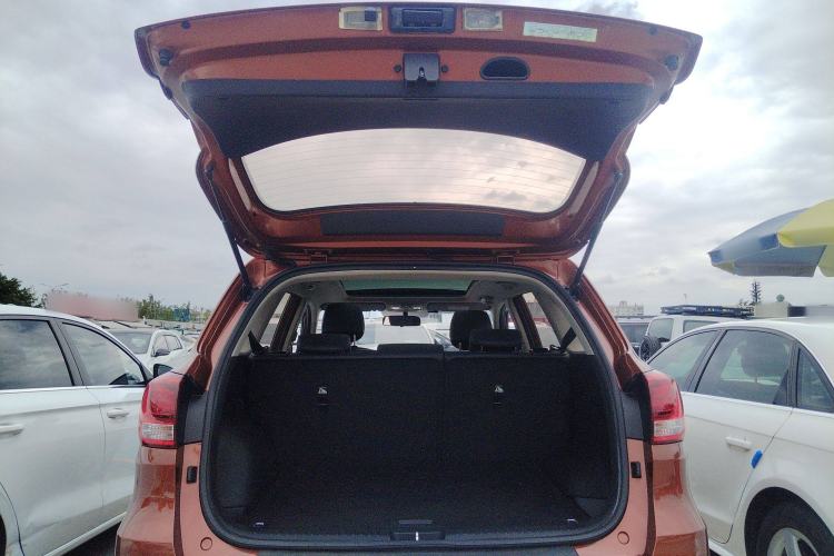 Used Kia KX3 2017 1.6L Automatic Aoya Version
