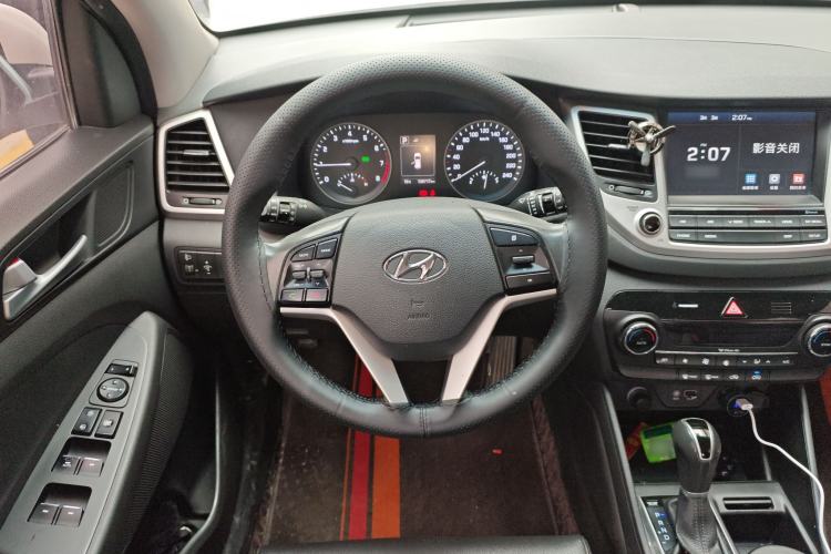 Used Hyundai Tucson 2018 1.6T Dual-Clutch Two-Wheel Drive 15th Anniversary Special Edition
