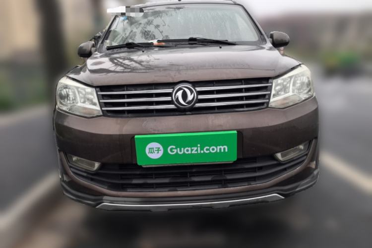 Used Dongfeng Fengon 330 2016 1.5L Manual Enjoyment Model DK15 Front