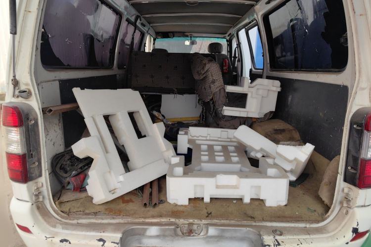 Used Jinbei Hiace 2011 2.0L 5th Generation Kuaiyunwang Comfort Type K 4G19
