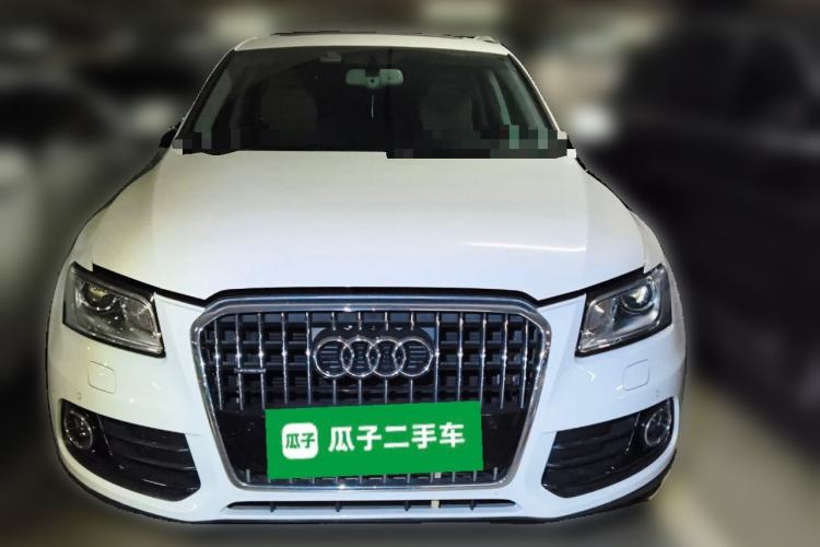 Used Audi Q5 2017 40 TFSI Comfort Model Front