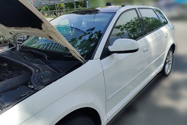 Audi A3 2012 Sportback 1.4T Comfort Model مستعملة Guazi used car, China used car export, Used car for sale, Used  cars, Cheapest cars for sale