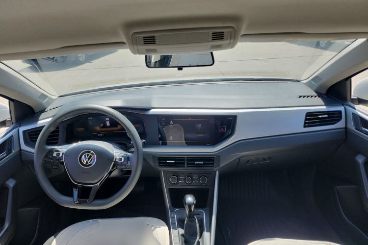 Used Volkswagen Polo 2023 Plus 1.5L Automatic Enjoy-the-Moment Edition Center Console