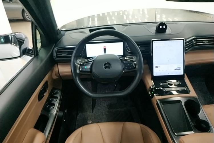 Used Nio ES8 2020 415 km Range 7-Seater Version
