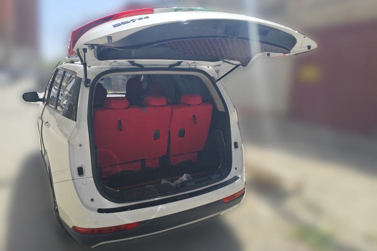 Used Baojun 730 2021 1.5L Manual Fashion Version 7 Seats