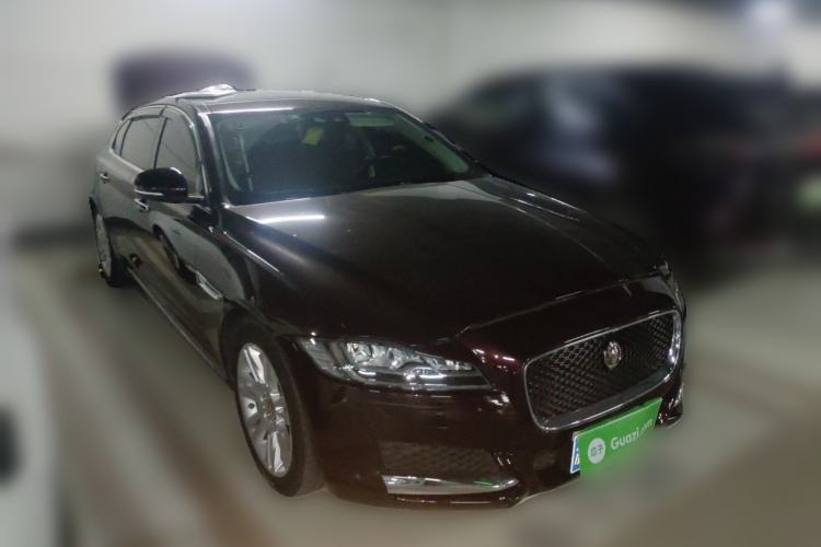 Used Jaguar XFL 2018 XFL 2.0T 250 PS Premium Edition
