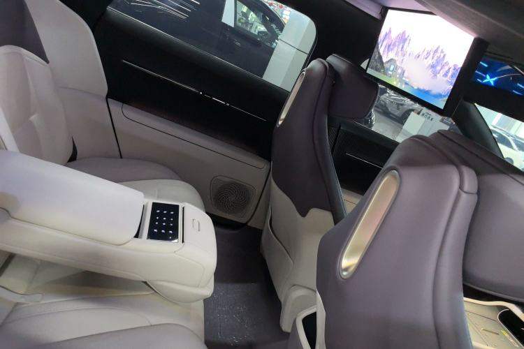 Used Avatr 12 2025 Ultra Extended-Range Edition