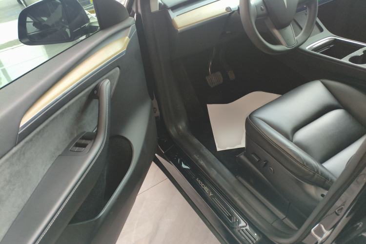 Used Tesla Model Y 2022 Revised Version Long-Range All-Wheel Drive