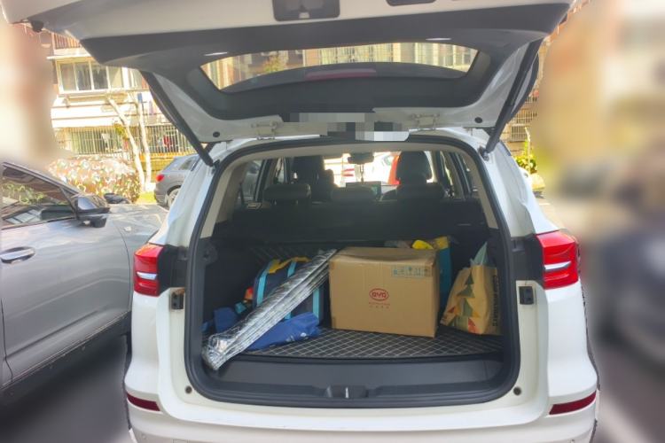 Used BYD Song New Energy 2019 Song DM 1.5TID Smart Connect Sharp Edition Trunk