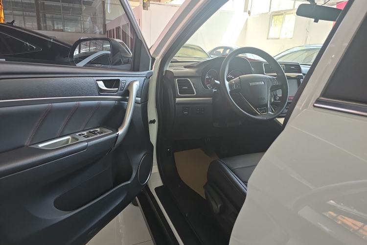 Used Haval M6 2019 1.5T DCT Two-Wheel Drive Value Edition China VI Standard Driver Seat