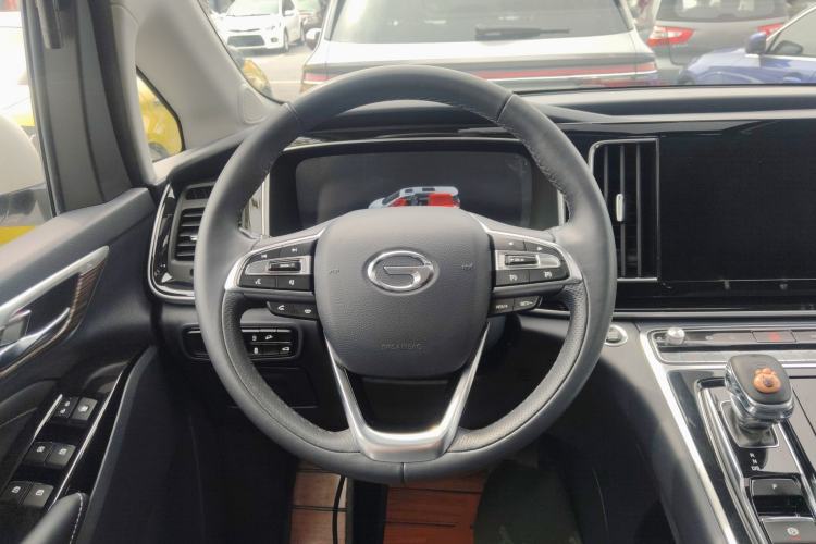 Used GAC Trumpchi M8 2021 Lingxiu Series 390T Deluxe Edition Steering Wheel