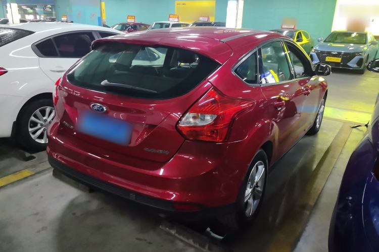 Used Ford Focus 2012 Hatchback 1.6L Automatic Fashion Edition
